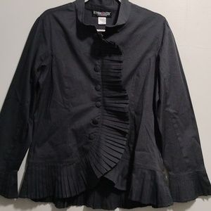 The pyramid Collection top size L